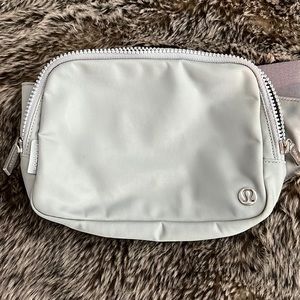 Lululemon Belt Bag (Large)